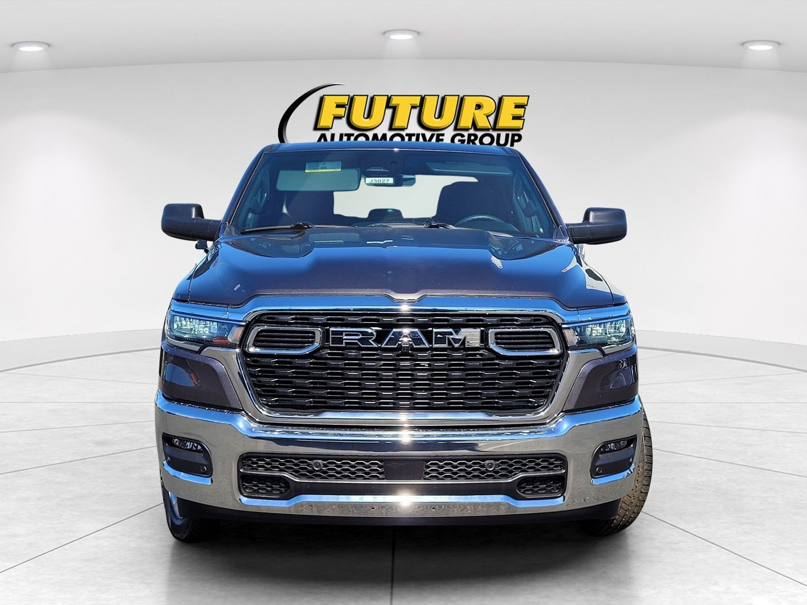 New 2026 Granite Crystal Metallic Clear-Coat Exterior Paint RAM Big Horn/Lone Star image 3