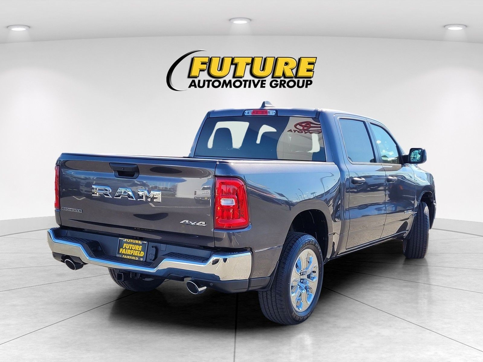 New 2026 Granite Crystal Metallic Clear-Coat Exterior Paint RAM Big Horn/Lone Star image 31
