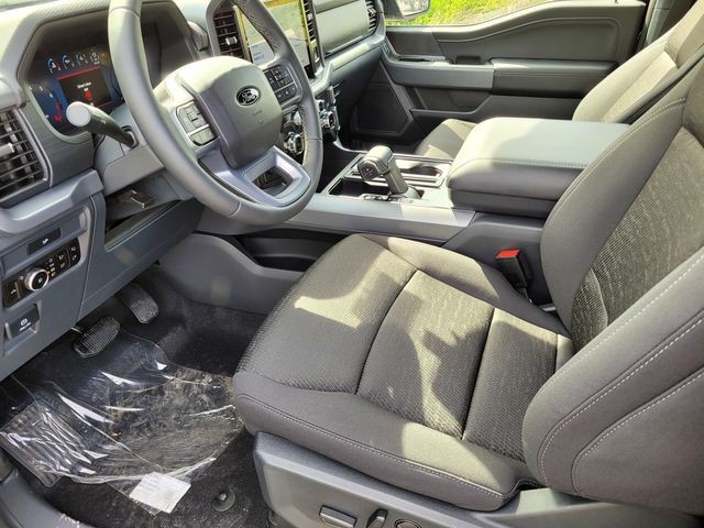 New 2026 Antimatter Blue Metallic Ford XLT image 11