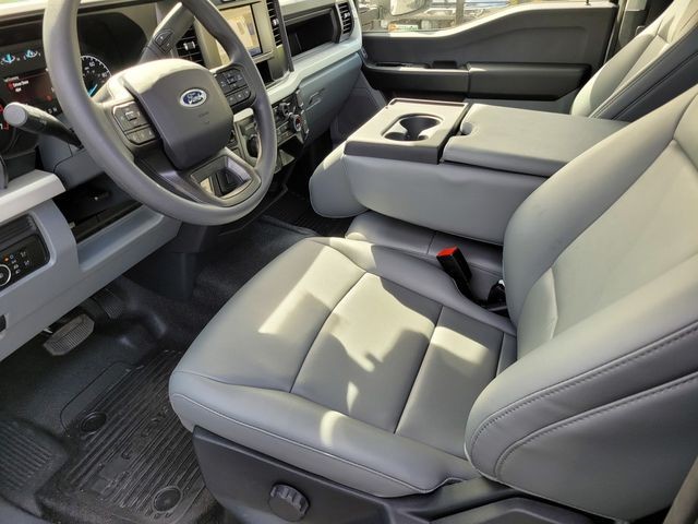 New 2026 Oxford White Ford F-250® XL image 11