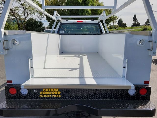 New 2026 Oxford White Ford F-250® XL image 17