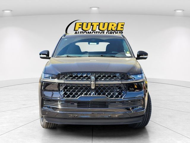 New 2026 Infinite Black Metallic Lincoln Reserve L image 3