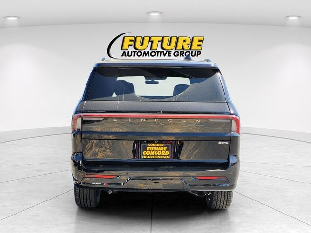 New 2026 Infinite Black Metallic Lincoln Reserve L image 4