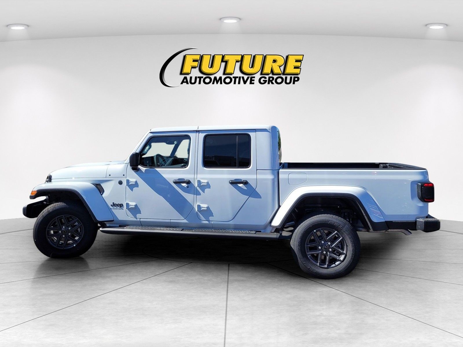 New 2026 Bright White Clear-Coat Exterior Paint Jeep Sport S image 7