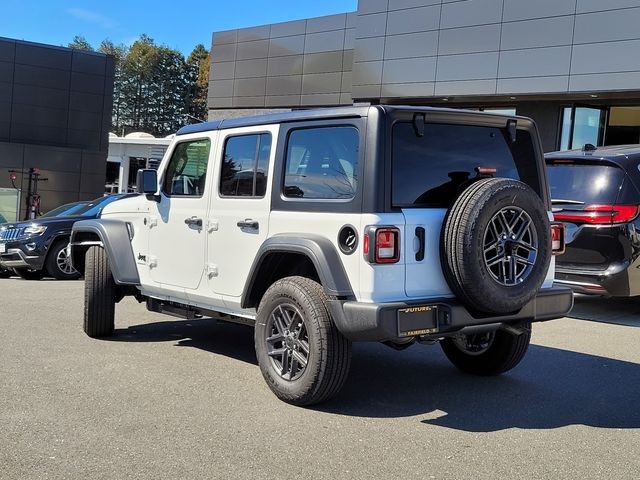 New 2026 Bright White Clear-Coat Exterior Paint Jeep Sport S image 6