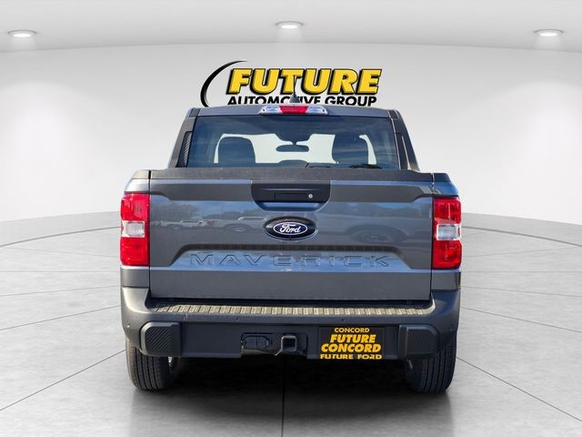 New 2026 Carbonized Gray Metallic Ford XLT image 4