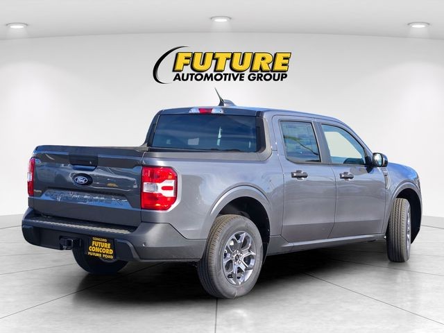 New 2026 Carbonized Gray Metallic Ford XLT image 8