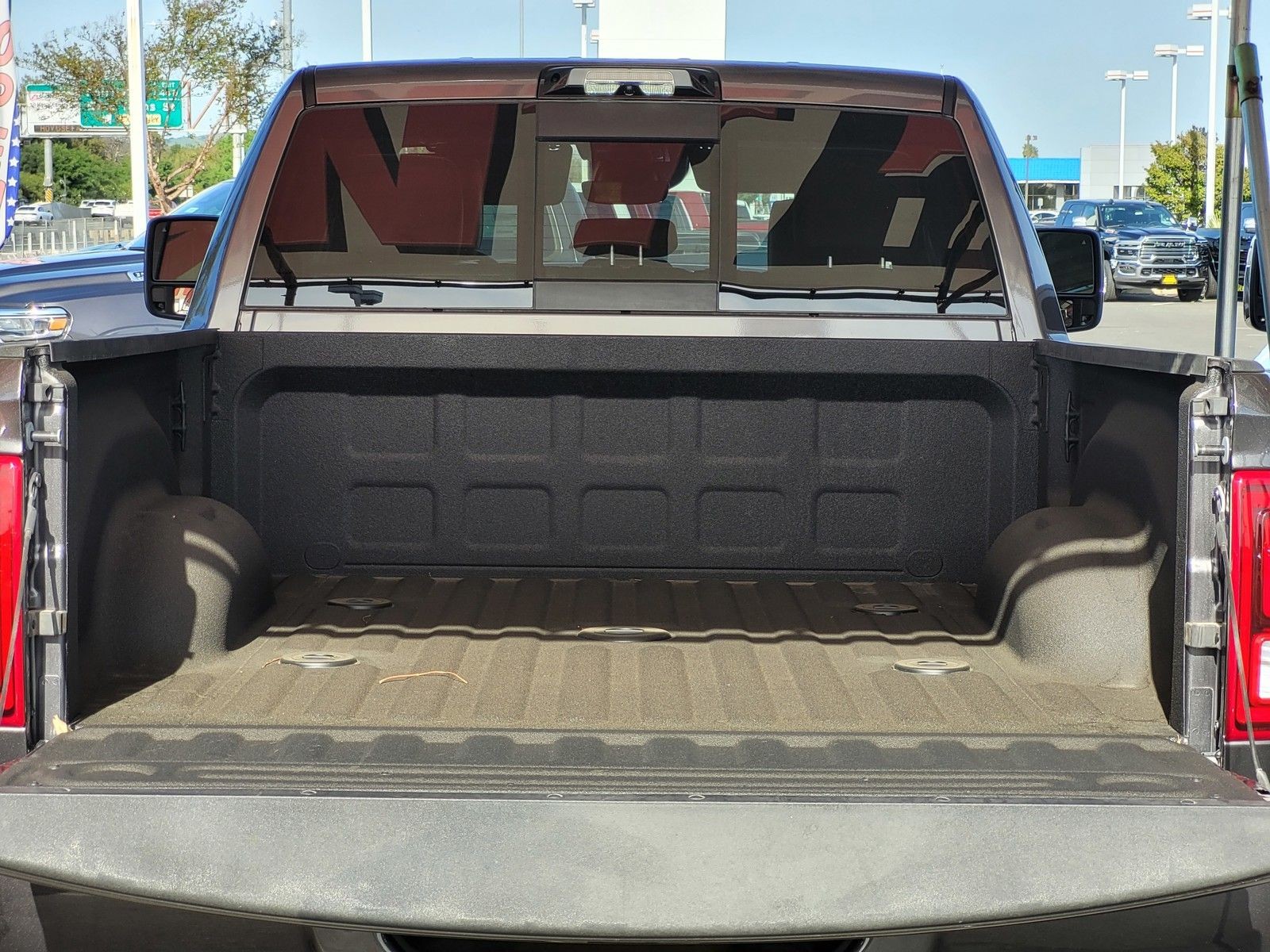 2025 RAM 2500 Laramie - Photo 16