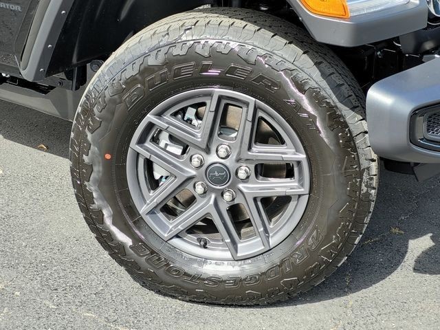 New 2026 Black Clear-Coat Exterior Paint Jeep Sport S image 51