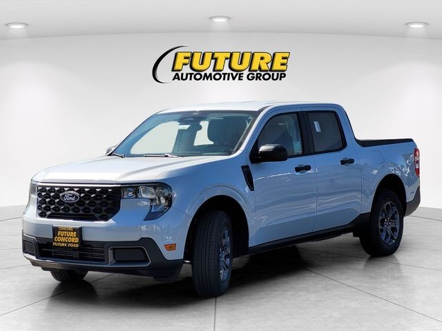 New 2026 Space White Metallic Ford XLT image 2