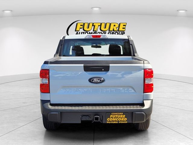 New 2026 Space White Metallic Ford XLT image 4