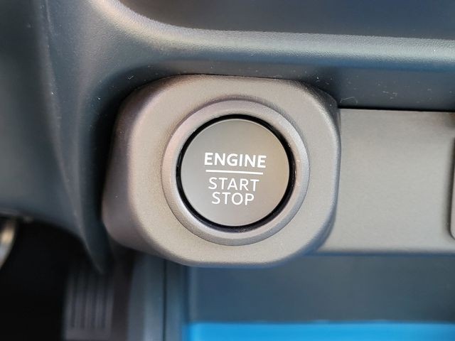 New 2026 Space White Metallic Ford XLT image 23