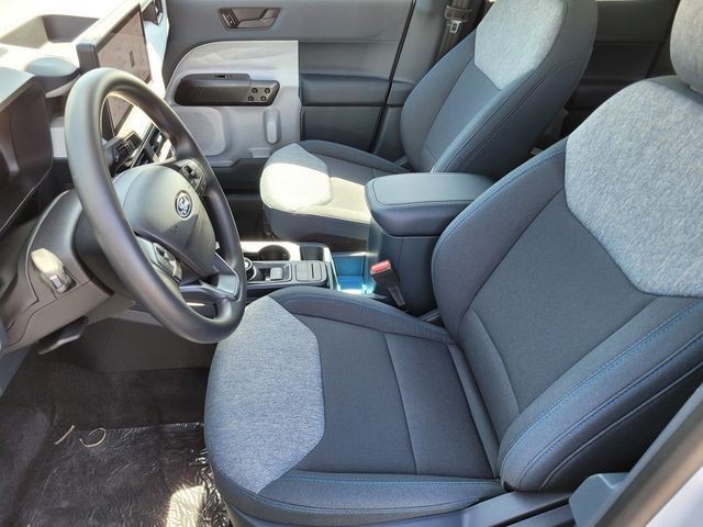New 2026 Space White Metallic Ford XLT image 40