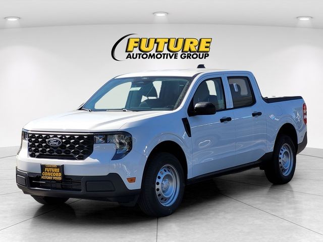 New 2026 Space White Metallic Ford XLT image 2