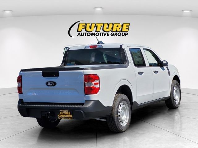 New 2026 Space White Metallic Ford XLT image 31