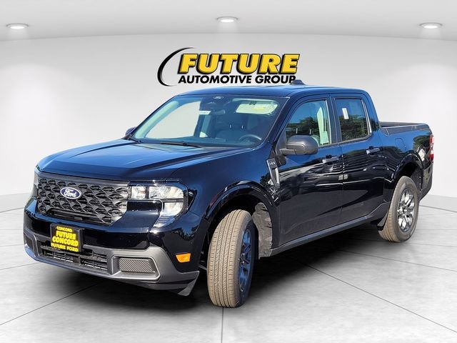 New 2026 Shadow Black Ford XLT image 2