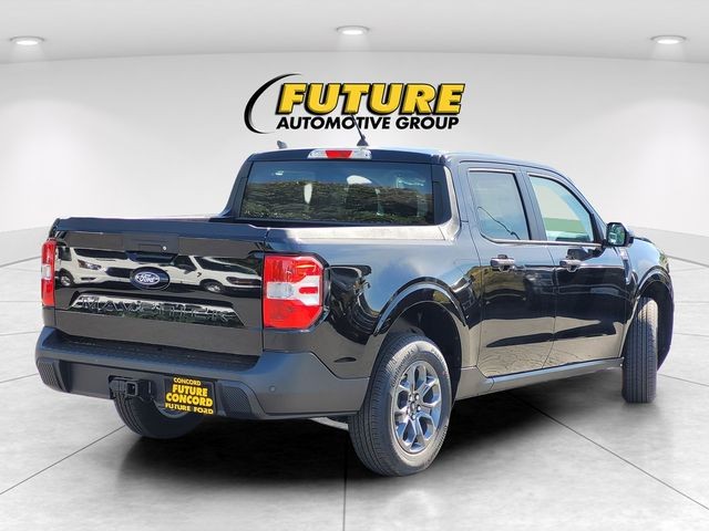 New 2026 Shadow Black Ford XLT image 6