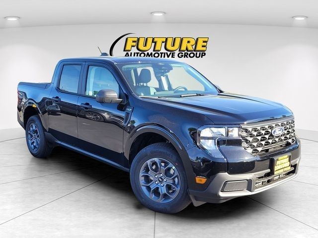 New 2026 Shadow Black Ford XLT image 26