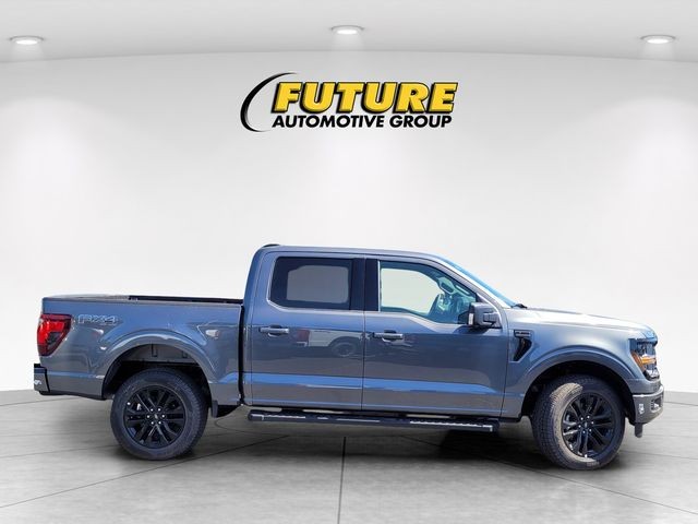 New 2026 Carbonized Gray Metallic Ford XLT image 8