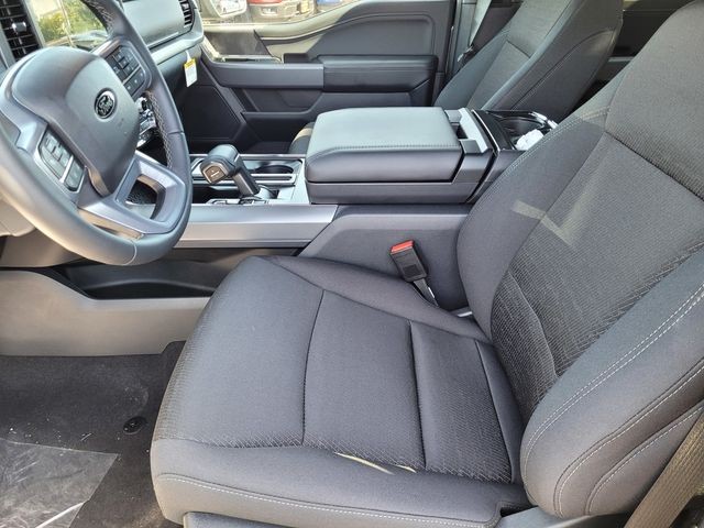 New 2026 Carbonized Gray Metallic Ford XLT image 15