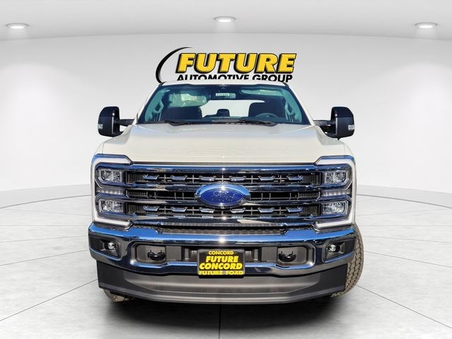 New 2026 Star White Metallic Tri-Coat Ford F-250® Lariat® image 3