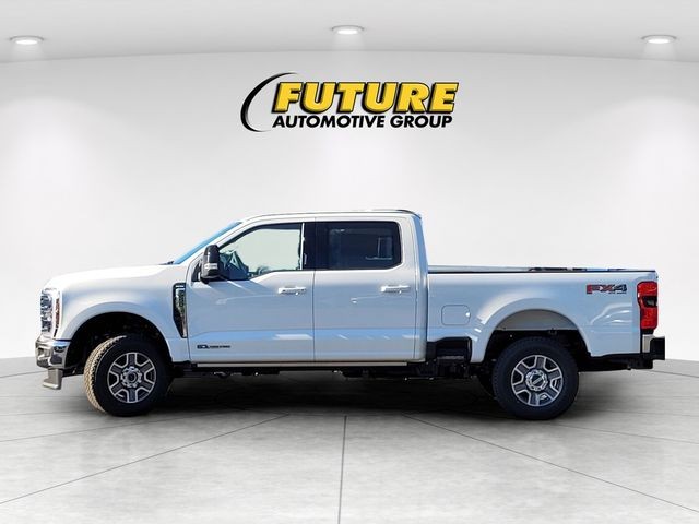 New 2026 Star White Metallic Tri-Coat Ford F-250® Lariat® image 7