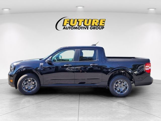 New 2026 Shadow Black Ford XLT image 32
