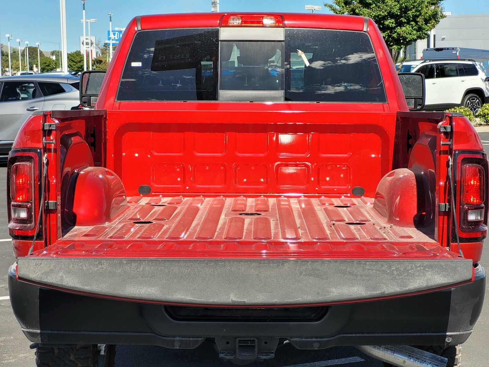 New 2026 Molten Red Pearlcoat RAM Tradesman image 17