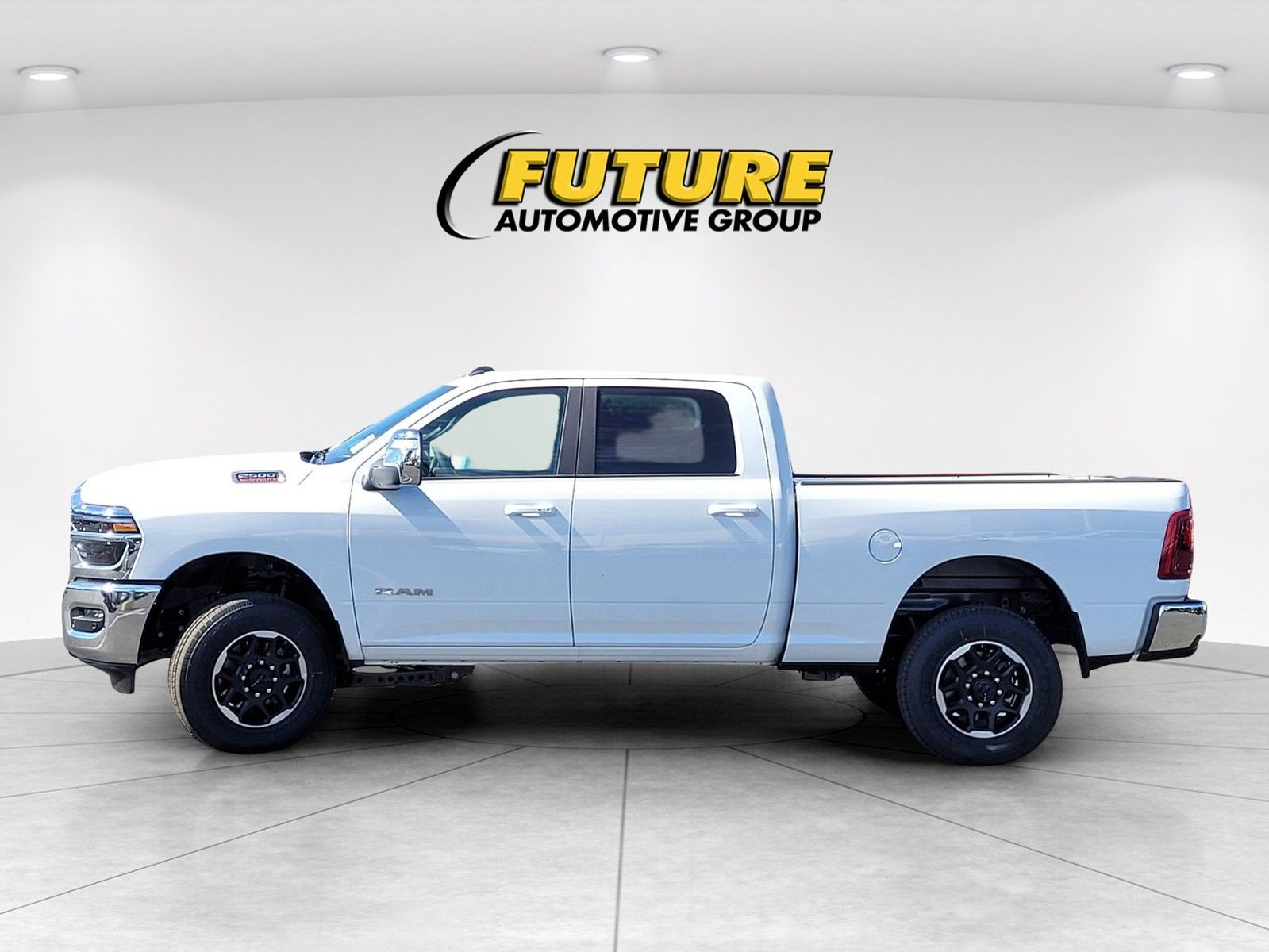 New 2026 Bright White Clear-Coat Exterior Paint RAM Laramie image 7