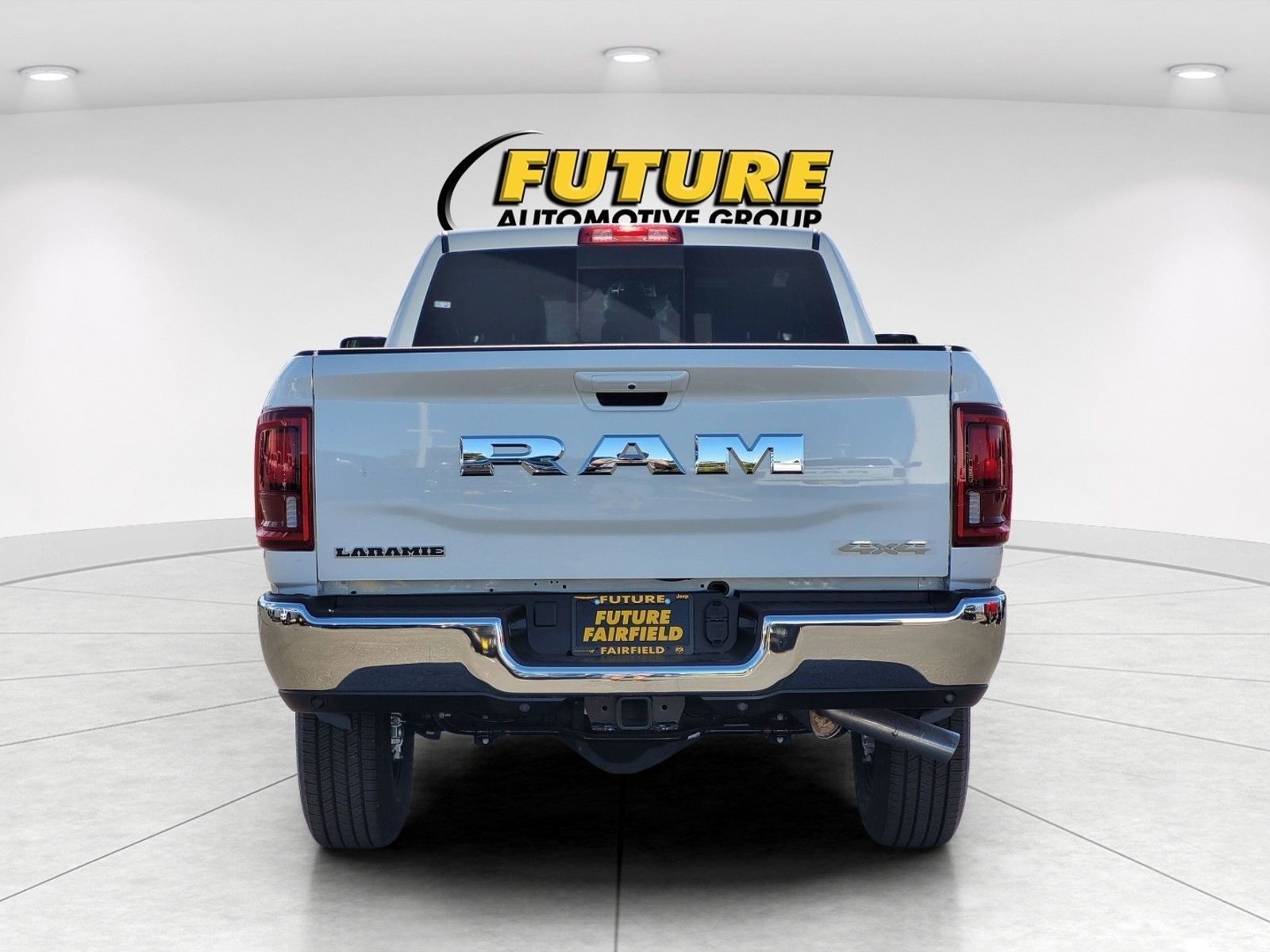 New 2026 Bright White Clear-Coat Exterior Paint RAM Laramie image 29