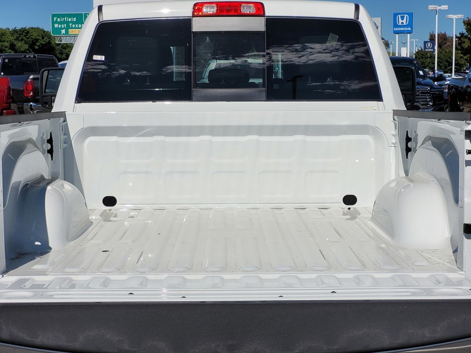New 2026 Bright White Clear-Coat Exterior Paint RAM Laramie image 42