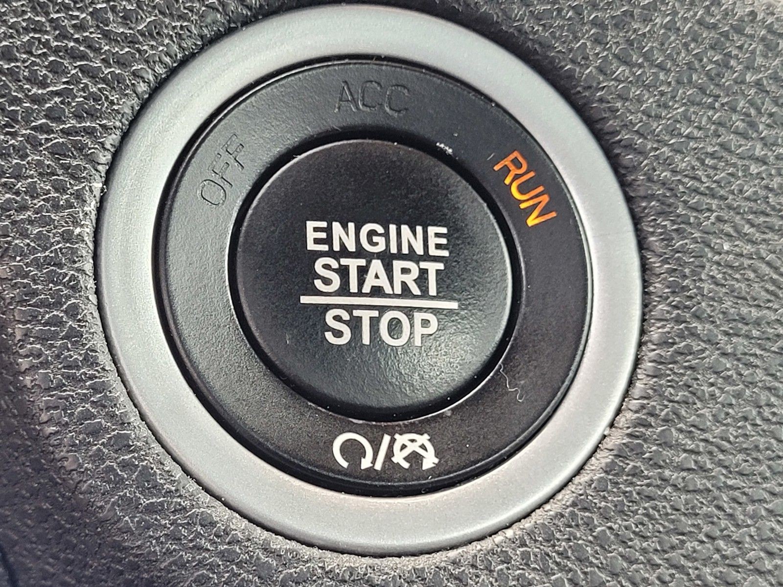 Used 2023 Black Dodge SXT image 26