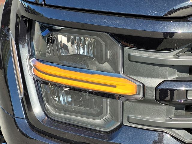 New 2026 Agate Black Metallic Ford XLT image 10