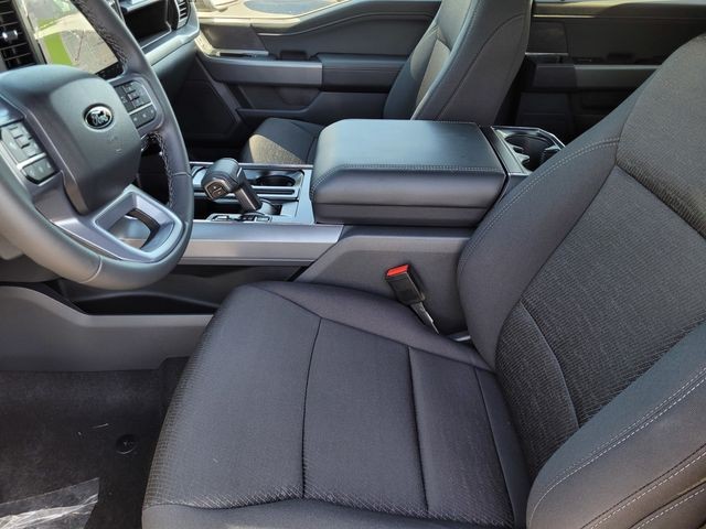New 2026 Agate Black Metallic Ford XLT image 15