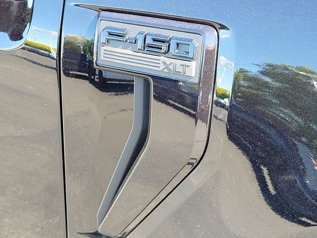 New 2026 Agate Black Metallic Ford XLT image 23