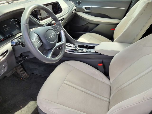 Used 2023 Red Hyundai SEL image 11