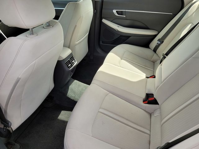 Used 2023 Red Hyundai SEL image 16