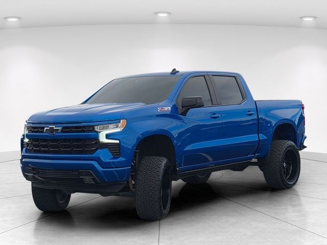 Used 2022 Blue Chevrolet RST image 2