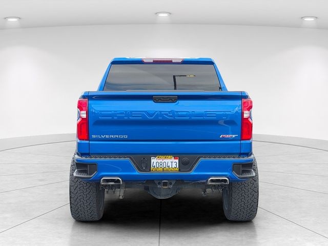 Used 2022 Blue Chevrolet RST image 4