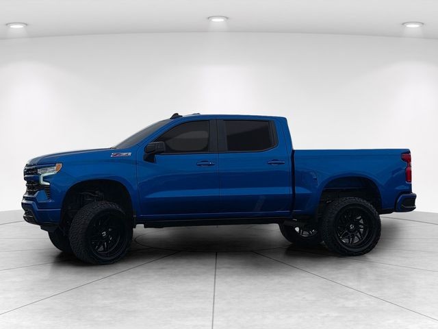 Used 2022 Blue Chevrolet RST image 7