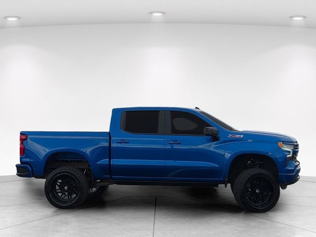 Used 2022 Blue Chevrolet RST image 8