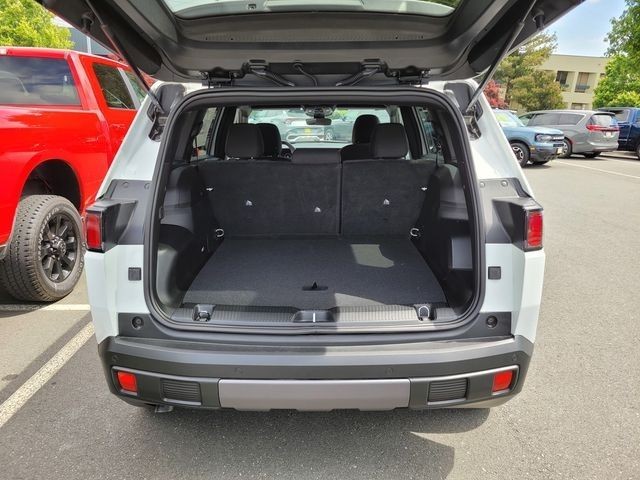 New 2026 Bright White Clearcoat Jeep Laredo image 59