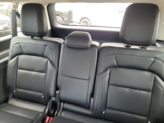 New 2026 Starlight Gray Metallic Lincoln Reserve L image 42