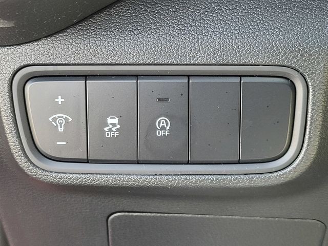 Used 2025 Red Kia LX image 47