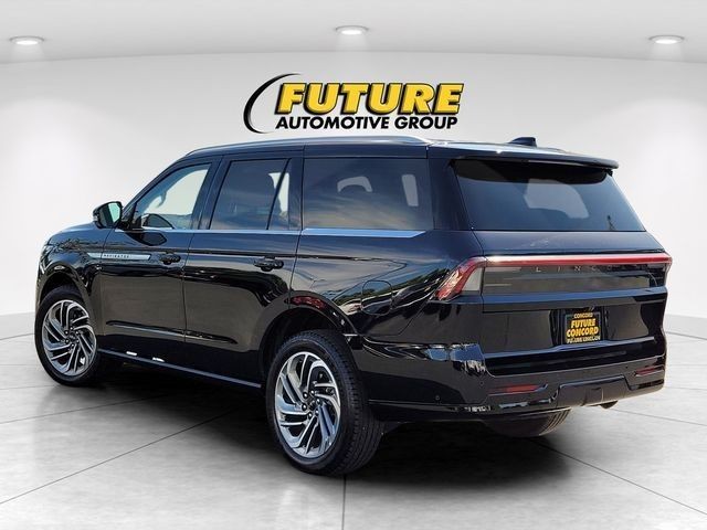 Used 2025 Black Lincoln Reserve image 34