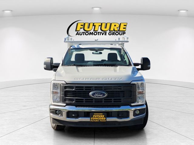 New 2026 Oxford White Ford F-250® XL image 3