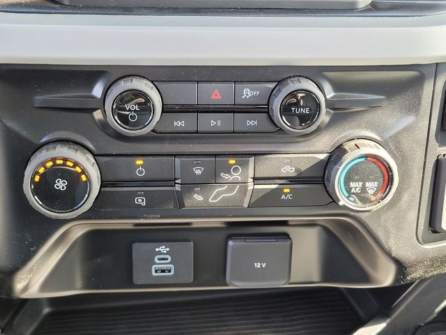 New 2026 Oxford White Ford F-250® XL image 23
