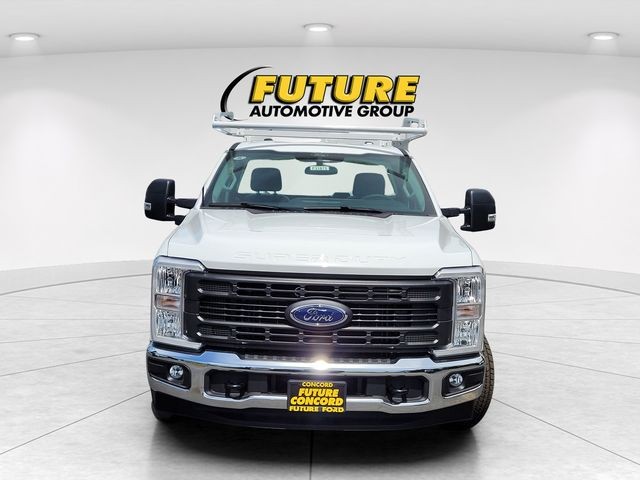 New 2026 Oxford White Ford F-250® XL image 3