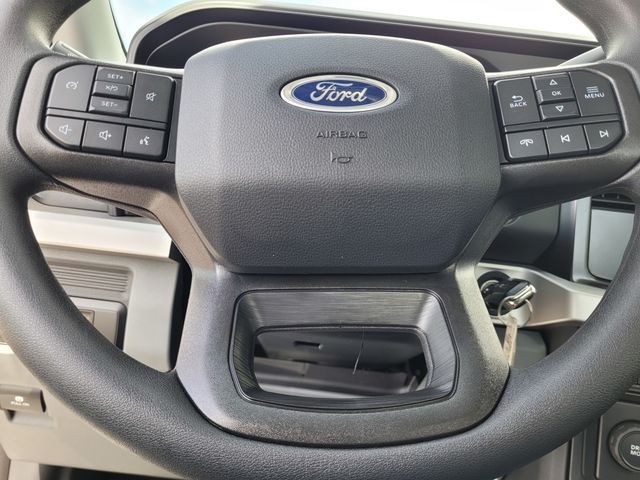 New 2026 Oxford White Ford F-250® XL image 19