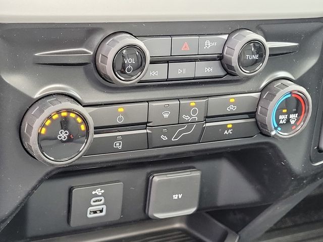 New 2026 Oxford White Ford F-250® XL image 22